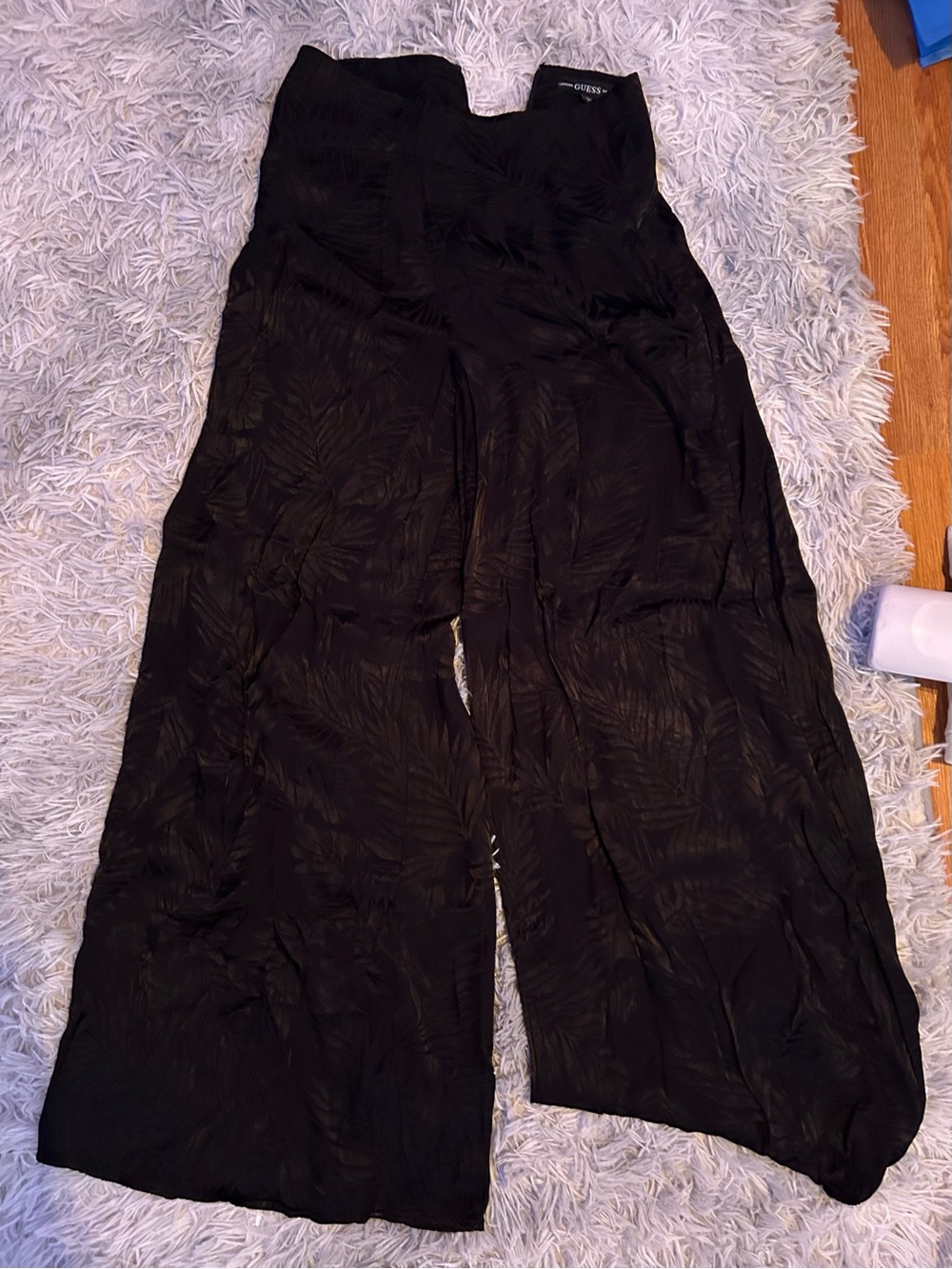 Black wideleg lightweight flowy pants